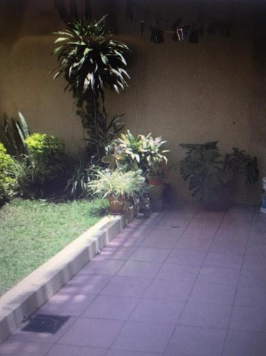 Imagen 16 de 20 de Retasado! Venta Ph -galvan 3400-v Urquiza_3 Amb Con Patio Con Parrilla Y Jardin