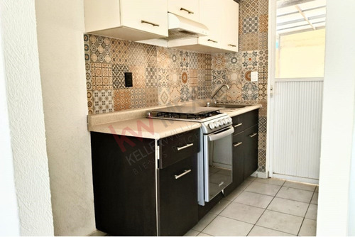 Casa En Venta En Hacienda Del Valle Ii, San Mateo Otzacatipan, Toluca