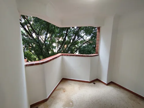 Arriendo Apartamento En Laureles
