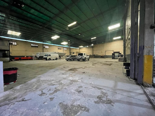 Galpón Industrial En Venta