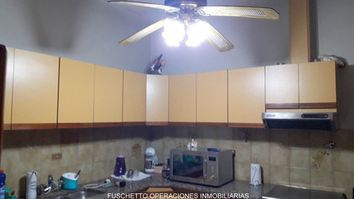 Imagen 6 de 17 de Venta - La Tablada - Ph En Bloque - Cod 1528