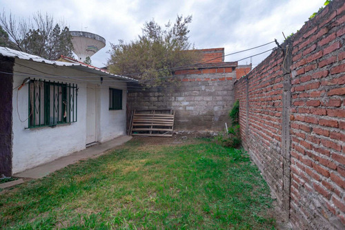 Imagen 19 de 21 de Casa En Venta En B° Castañares Zona Norte 4 Dorm