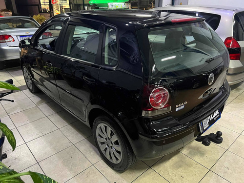 Imagem 9 de 11 de Volkswagen Polo 2011 1.6 Vht Total Flex 5p