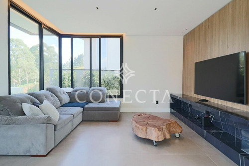 Imagem 12 de 30 de Tamboré 11 - 388m²; 4 Suítes; Living De 3 Ambientes; Cozinha Integrada; Ótima Localização; Vista Permanente - Cncd337