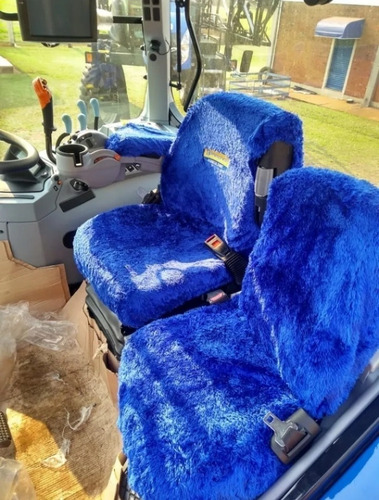 Imagen 8 de 10 de Tapizado Maquinarias Agrícolas Y Vial (tractor, Cosechadora)