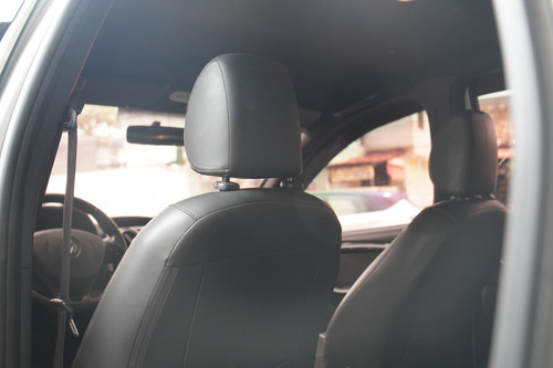 Renault Duster Oroch 2.0 16V HI-FLEX DYNAMIQUE AUTOMÁTICO