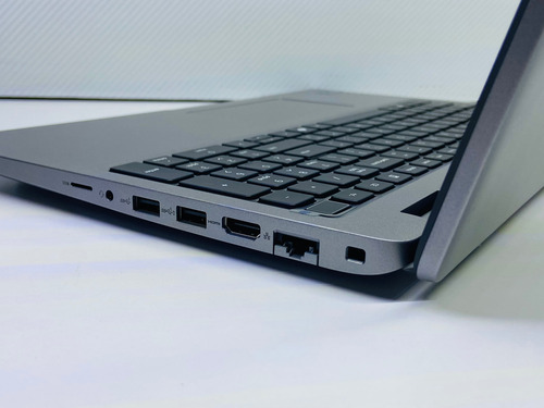 Nueva Dell Latitude 5550 Intel Core Ultra 5 135u Npu 8gb Plateado