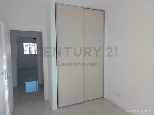 Imagen 16 de 19 de Depto 4 Amb. Frente, Balcon Corrido, Categoria, Full Amenities