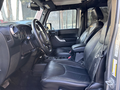Jeep Wrangler 3.6 Unlimited Sahara V6 4x4 At