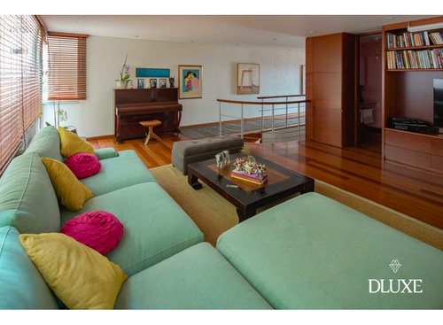 Venta, Apartamento En Torres De Llorente, 3 Habitaciones.