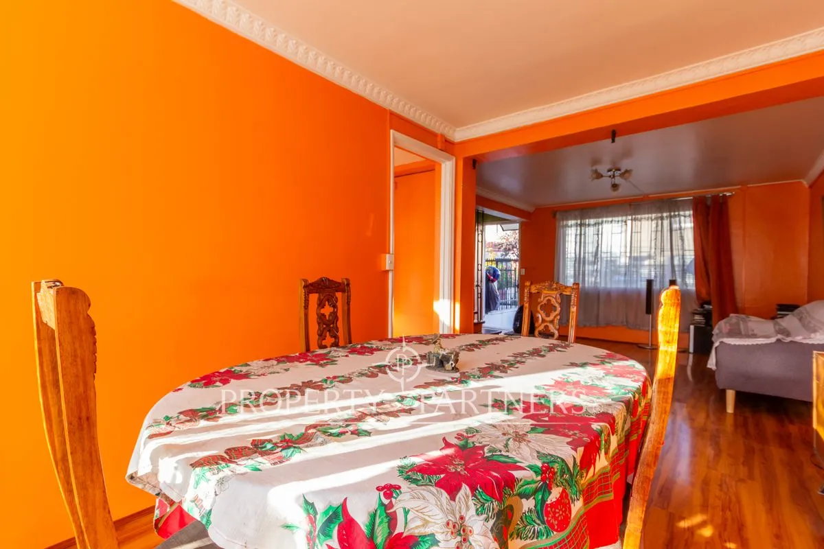 Imagen 5 de 16 de Acogedora Casa De 2 Pisos, Excelente Conectividad ...