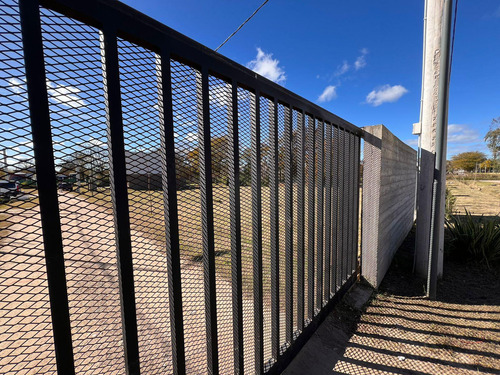 Lotes En Venta San Carlos, La Plata 149 Y 42, La Plata - 9.85 X 28.0m