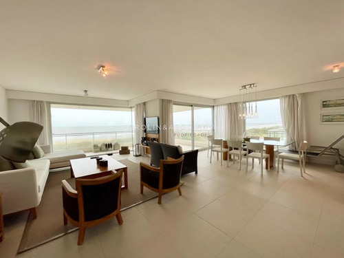 Apartamento En Venta En Terrazas De Villa Brava, Punta Del Este.