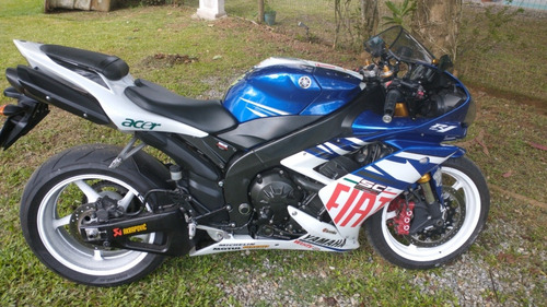 Yamaha R1