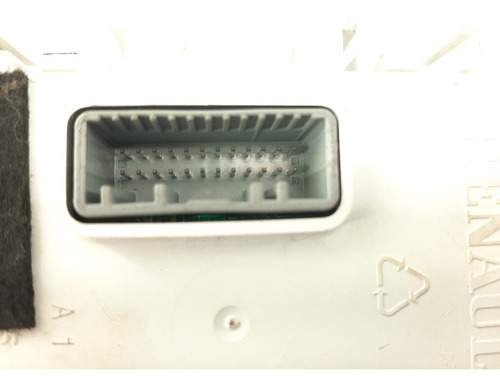 Modulo Som Rádio 283464084r Renault Duster
