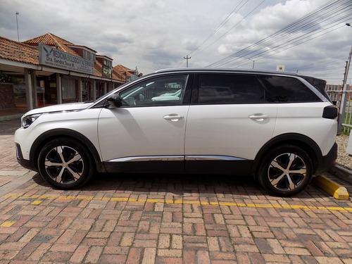 Peugeot 5008 Allure 1.6cc At Aa