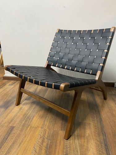 Silla Ocasional Diseño Wegner Ch24 En Madera Solida Y Piel