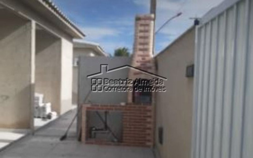 Imagem 2 de 8 de Casa Na Rua 83, 2 Qts (1 Suite), Sala, Cozinha, Garagem - Próximo A Praia