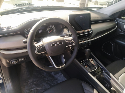 Imagen 6 de 16 de Jeep 1.3 T270 Compass Longitude Plus 0km 2023