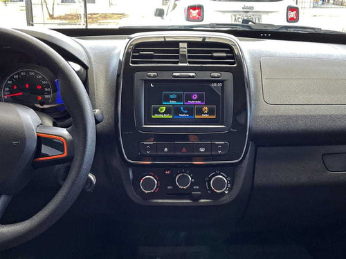 Imagem 8 de 14 de Renault Kwid Outsider 1.0 Flex 12v 5p Mec 2022