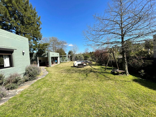 Venta Casa 4 Dormitorios Y Escritorio En Barrio Privado La Asunción