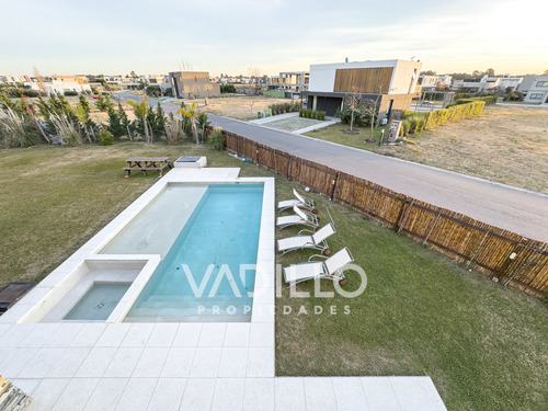 Casa Alquiler En Lagos De Canning I 4 Dorm | Piscina