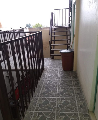Edificio En Venta En La Calzada Valllejo, Col. Santa Rosa.