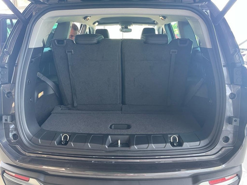 Imagen 7 de 16 de Jeep Commander