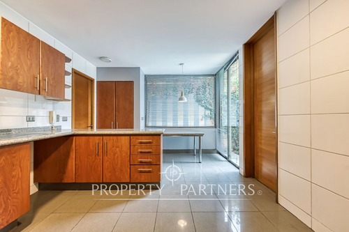 Impecable Casa En Los Bravos Nororiente Con Piscin...