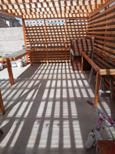 Hermosa Casa Sector Los Pinos, 4d, 2b, 206m2