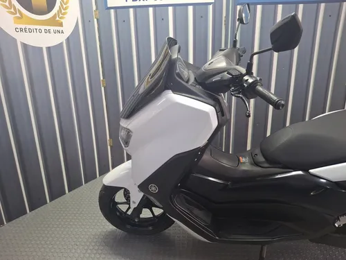 Yamaha Nmax Connected