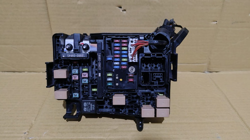 Caja De Fusibles Kia Forte 2018-2022 (Usado)