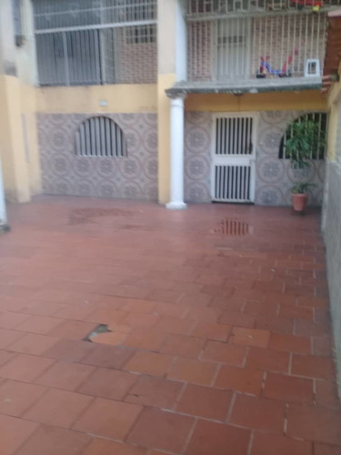 Imagen 3 de 11 de Venta Apto 75m2 3h/1b/1p Caricuao 5720