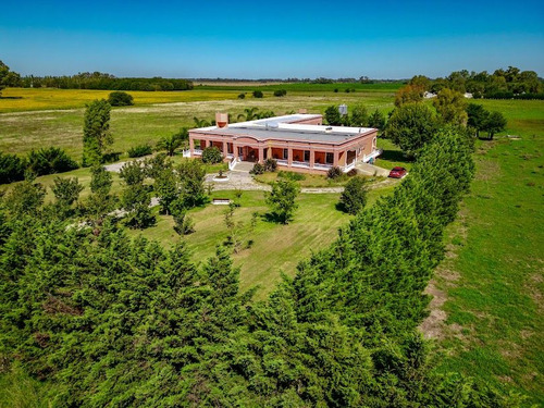 Estancia-hotel De 4hectareas - Ubicado En San Andrés De Giles