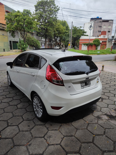 Ford Fiesta Kinetic 1.6 Sedan Se Plus 120cv