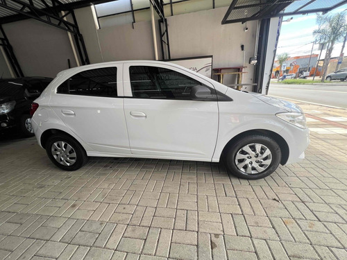 Chevrolet Onix 1.0 MPFI LT 8V FLEX 4P MANUAL