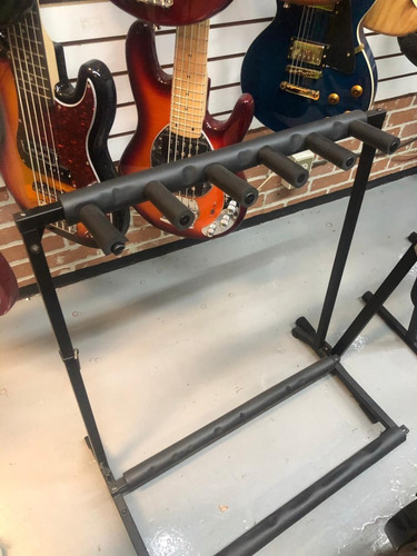 Base Stand Para 5 Guitarras, Soundking Dg036.5 Negro