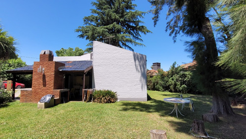 Casa En Alquiler En Country Las Lajas