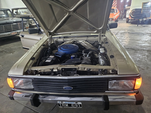 Ford Falcon Ghia