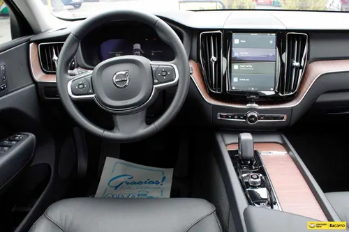 Volvo XC60 2.0 Recharge Plus T8 Hibrido At