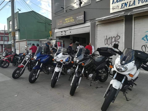 Imagen 2 de 5 de Venta De Moto Lavado Motos Team Wash