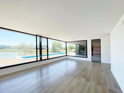 Imagen 3 de 30 de Casa En Venta El Canton Bº Norte A Laguna C/pileta