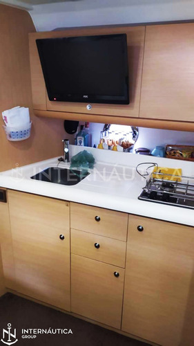 Imagem 7 de 13 de Beneteau Gt380 2012 Cranchi Phantom Sessa Searay Armada