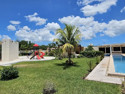 ¡una Planta! Casa En Venta En Zona Country Al Norte De Mérida