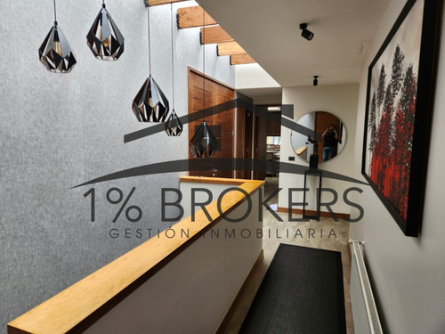 Increible Casa En Exclusivo Condominio De Lo Barnechea