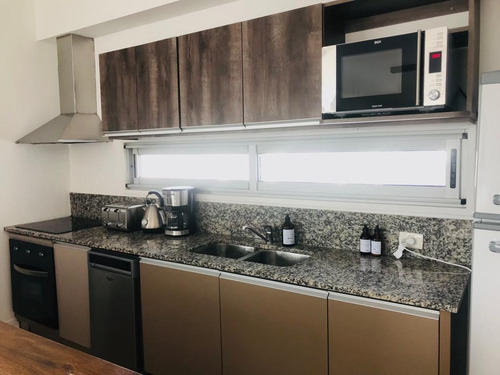Imagen 12 de 30 de Exclusivo Penthouse De 3 Ambientes Amoblado Y Equipado En Alquiler . Quartier Del Polo. Cañitas