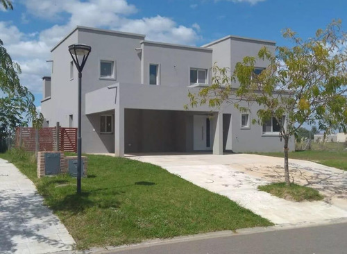 Casa En  Venta Al Lago En El Canton, Norte, Escobar