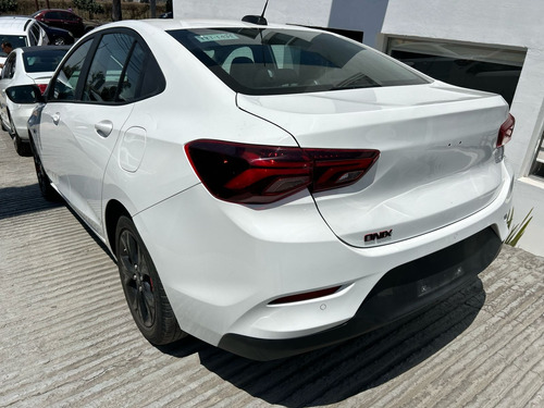 Chevrolet Onix 1.0T Premier Red Line At