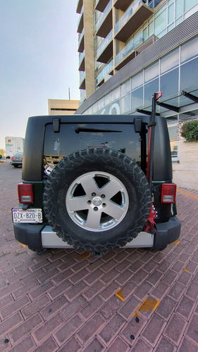 Jeep Wrangler 3.8 Unlimited Sahara 4x4 At
