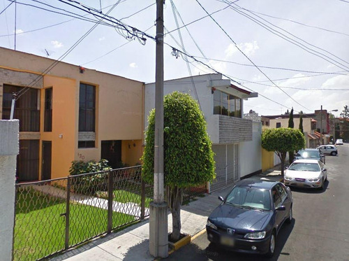 Imagen 4 de 7 de Casa Cerca De Las Torres De Satélite Ov